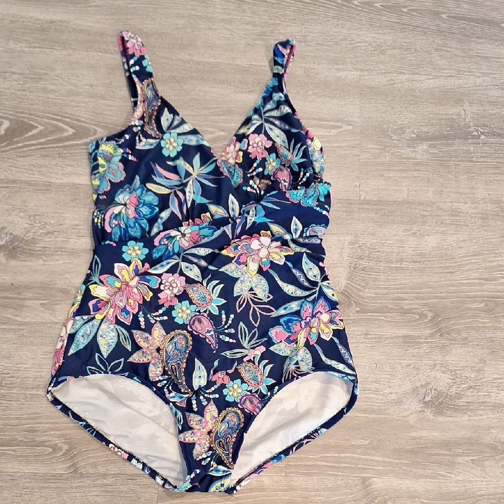 Maxine Floral One-Piece Swimsuit With Underwire And Adjustable Straps Sz 14